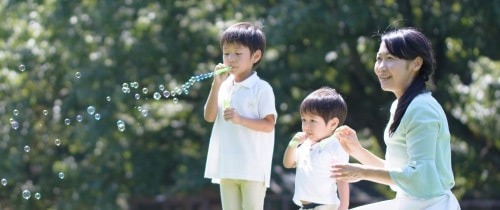 新潟医療生協の行動計画　親子イメージ